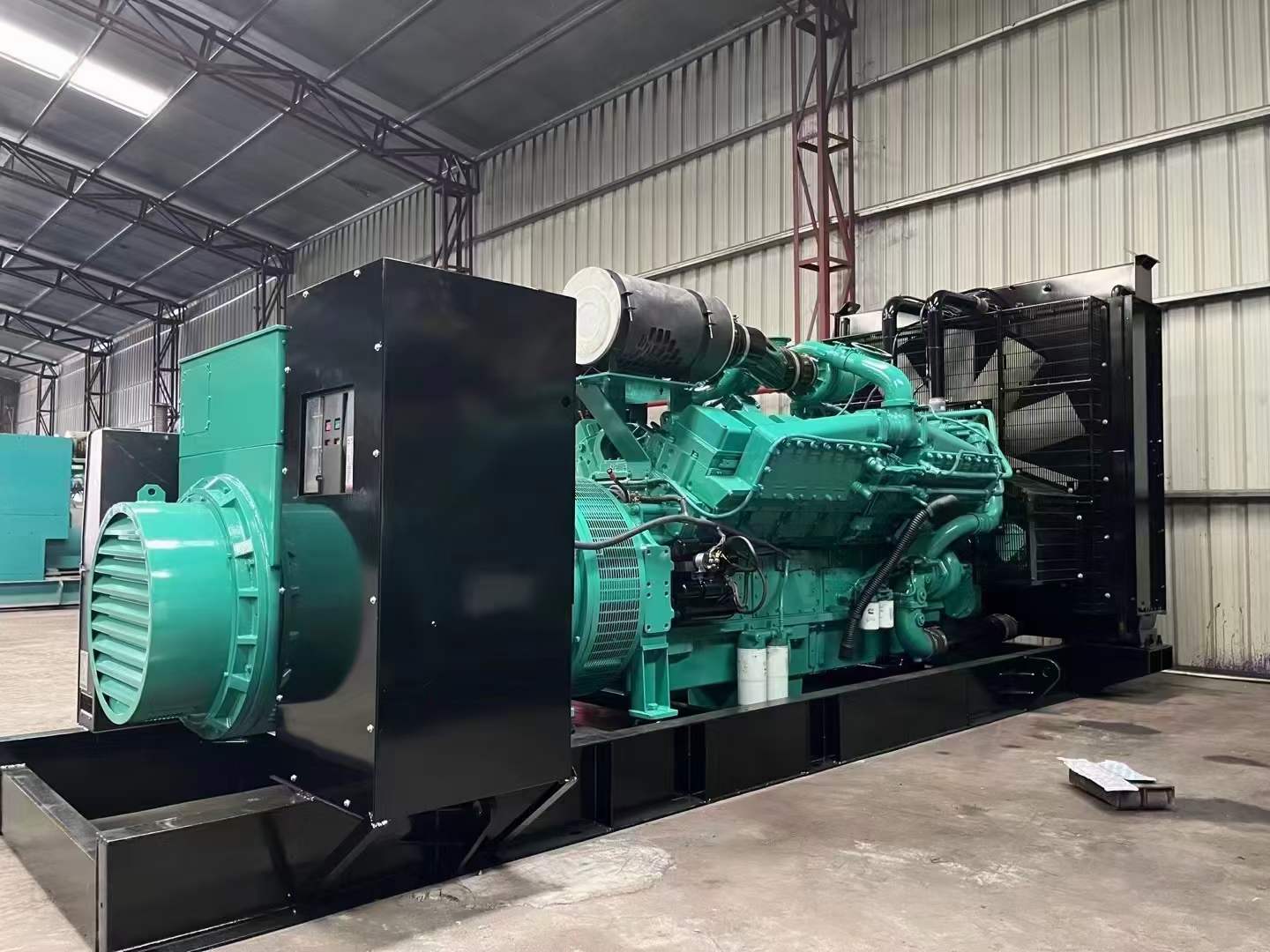 建阳如何降低 800kW 柴油发电机输出电流的波动？