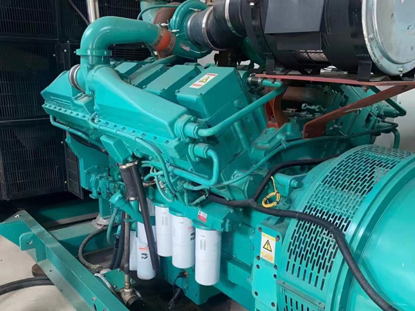 建阳更换100kW柴油发电机组机油时，需要注意哪些事项？